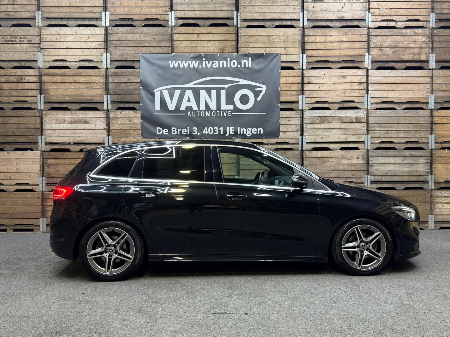 Mercedes-Benz B-Klasse 200 Business Solution AMG Navigatie clima Cruise Camera LM