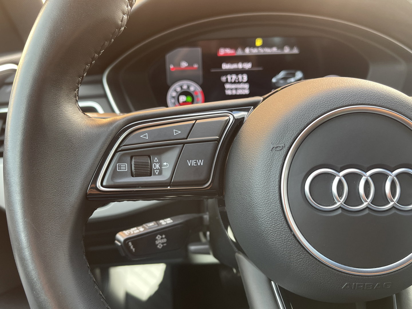 Audi A5 Sportback 40 TFSI quattro S edition | Trekhaak Wegklapbaar | Keyless | 360 camera | Apple Carplay |