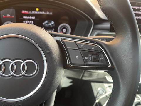 Audi A5 Sportback 40 TFSI quattro S edition | Trekhaak Wegklapbaar | Keyless | 360 camera | Apple Carplay |