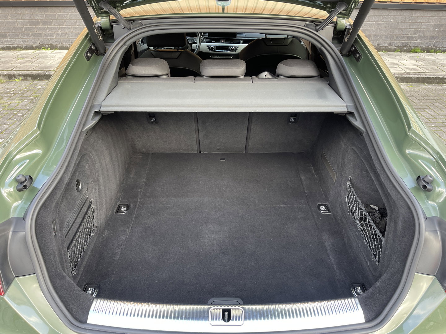 Audi A5 Sportback 40 TFSI quattro S edition | Trekhaak Wegklapbaar | Keyless | 360 camera | Apple Carplay |