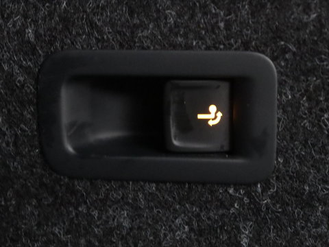 Škoda Enyaq iV 60 | SOH 92,1 % | Trekhaak | Pano.Dak | LED | Stoelverwarming | Navigatie | Apple Carplay |