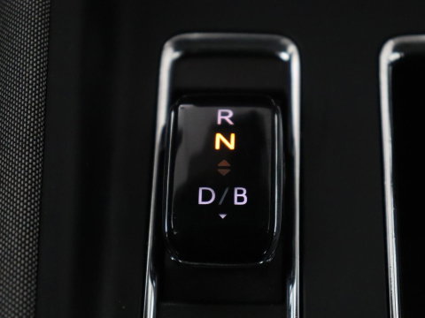 Škoda Enyaq iV 60 | SOH 92,1 % | Trekhaak | Pano.Dak | LED | Stoelverwarming | Navigatie | Apple Carplay |