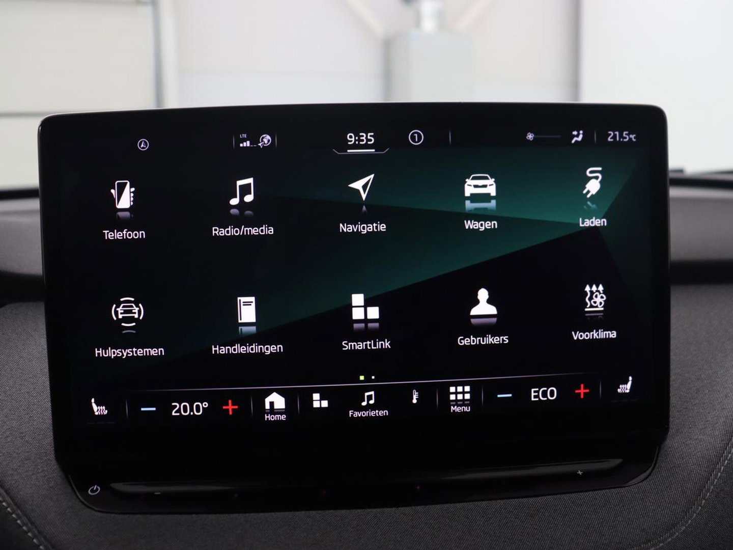 Škoda Enyaq iV 60 | SOH 92,1 % | Trekhaak | Pano.Dak | LED | Stoelverwarming | Navigatie | Apple Carplay |
