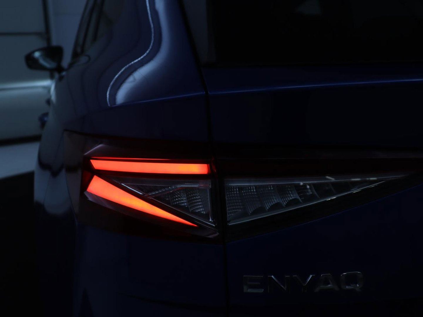 Škoda Enyaq iV 60 | SOH 92,1 % | Trekhaak | Pano.Dak | LED | Stoelverwarming | Navigatie | Apple Carplay |