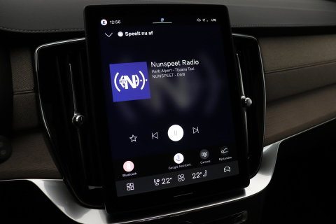 Volvo XC90 T8 Ultra Dark | Bowers&Wilkins | Luchtvering | Panoramadak | 360° Camera | Trekhaak | Massage+Ventilatie | Head-Up | 22 Inch