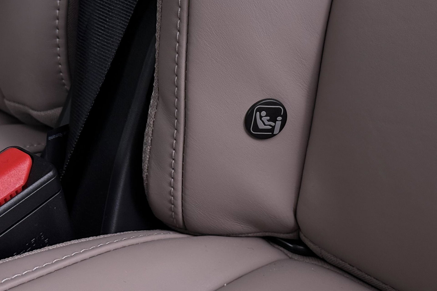 Volvo XC90 T8 Ultra Dark | Bowers&Wilkins | Luchtvering | Panoramadak | 360° Camera | Trekhaak | Massage+Ventilatie | Head-Up | 22 Inch