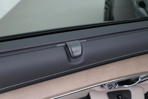 Volvo XC90 T8 Ultra Dark | Bowers&Wilkins | Luchtvering | Panoramadak | 360° Camera | Trekhaak | Massage+Ventilatie | Head-Up | 22 Inch