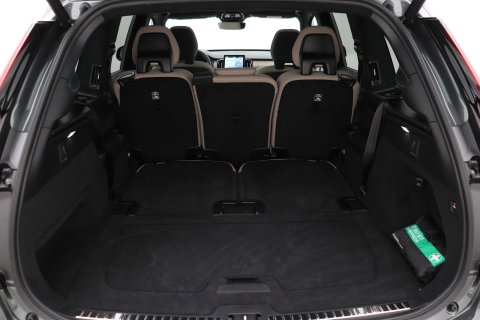 Volvo XC90 T8 Ultra Dark | Bowers&Wilkins | Luchtvering | Panoramadak | 360° Camera | Trekhaak | Massage+Ventilatie | Head-Up | 22 Inch