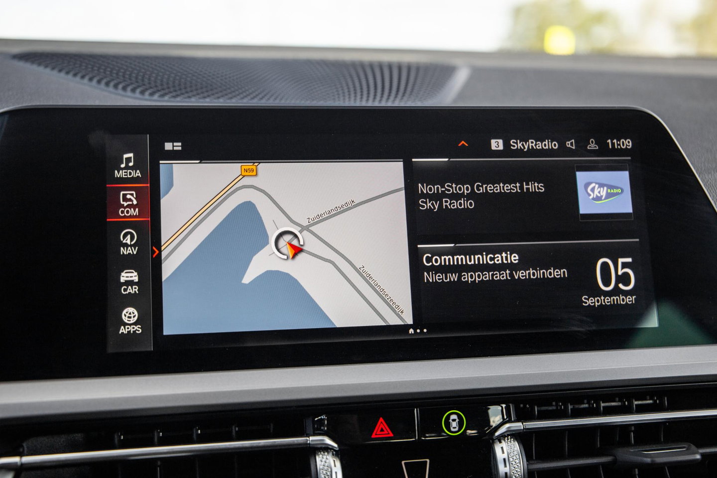 BMW 3 Serie Touring 330e High Executive LED / DEALER ONDERHOUDEN / CAMERA / CARPLAY / PHEV