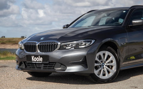 BMW 3 Serie Touring 330e High Executive LED / DEALER ONDERHOUDEN / CAMERA / CARPLAY / PHEV