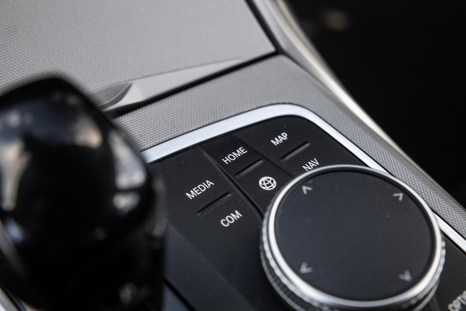 BMW 3 Serie Touring 330e High Executive LED / DEALER ONDERHOUDEN / CAMERA / CARPLAY / PHEV