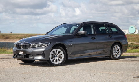 BMW 3 Serie Touring 330e High Executive LED / DEALER ONDERHOUDEN / CAMERA / CARPLAY / PHEV