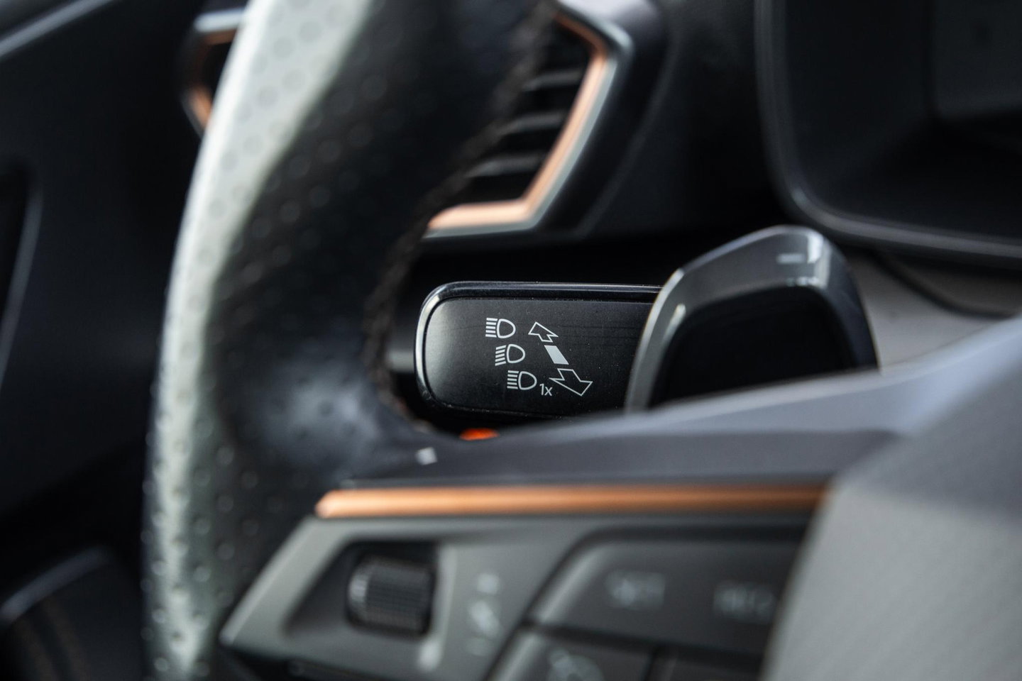 CUPRA Leon 1.4i Plug-In Hybrid SPORTSTOURER / CARPLAY / CAMERA / KUIP STOELEN / PERFECT ONDERHOUDEN