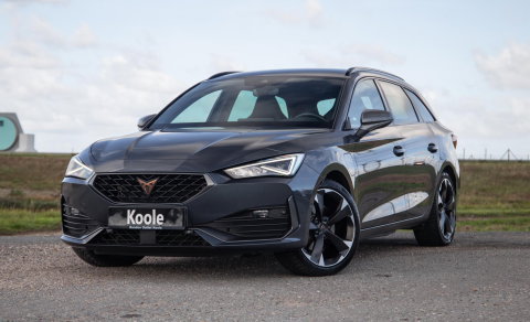 CUPRA Leon 1.4i Plug-In Hybrid SPORTSTOURER / CARPLAY / CAMERA / KUIP STOELEN / PERFECT ONDERHOUDEN
