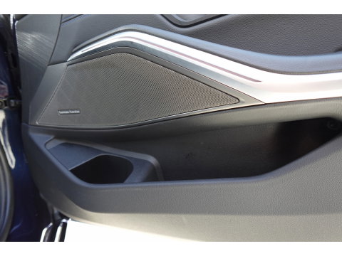 BMW 3 Serie Touring 330e xDrive M SPORT PANO 360 CAM VOL