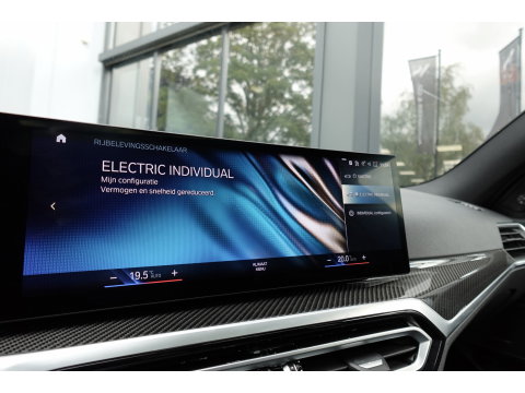 BMW 3 Serie Touring 330e xDrive M SPORT PANO 360 CAM VOL