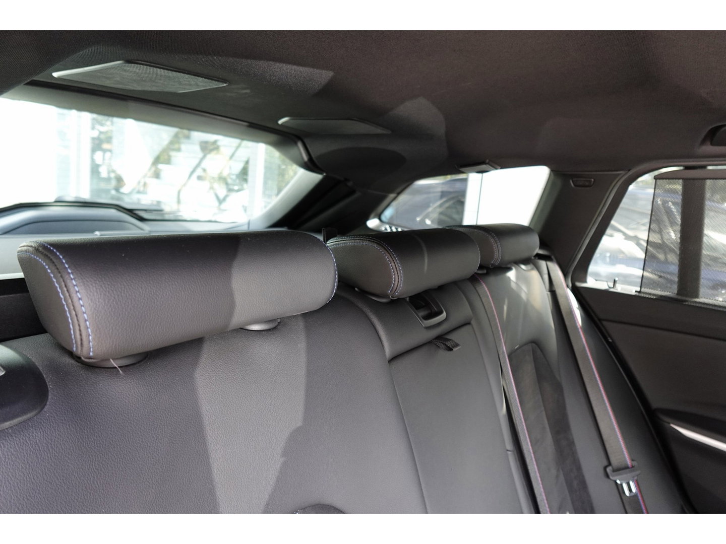 BMW 3 Serie Touring 330e xDrive M SPORT PANO 360 CAM VOL