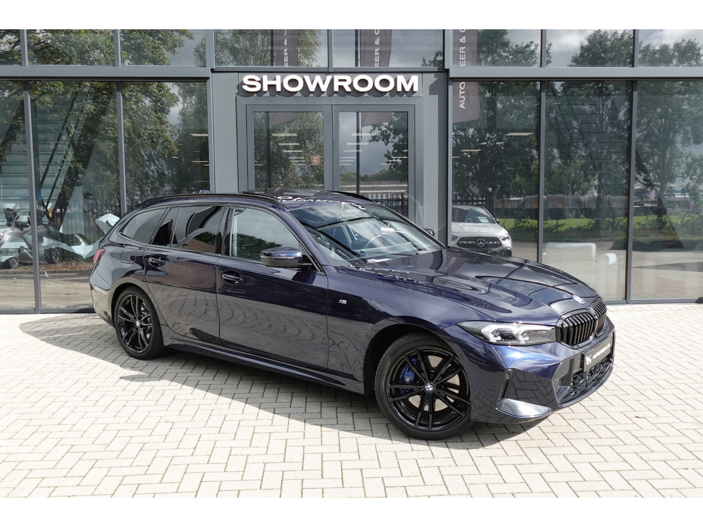 BMW 3 Serie Touring 330e xDrive M SPORT PANO 360 CAM VOL