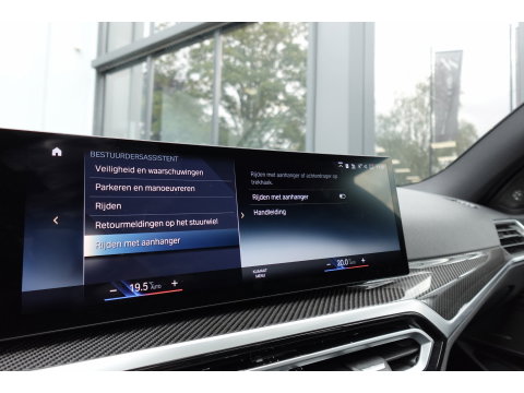BMW 3 Serie Touring 330e xDrive M SPORT PANO 360 CAM VOL