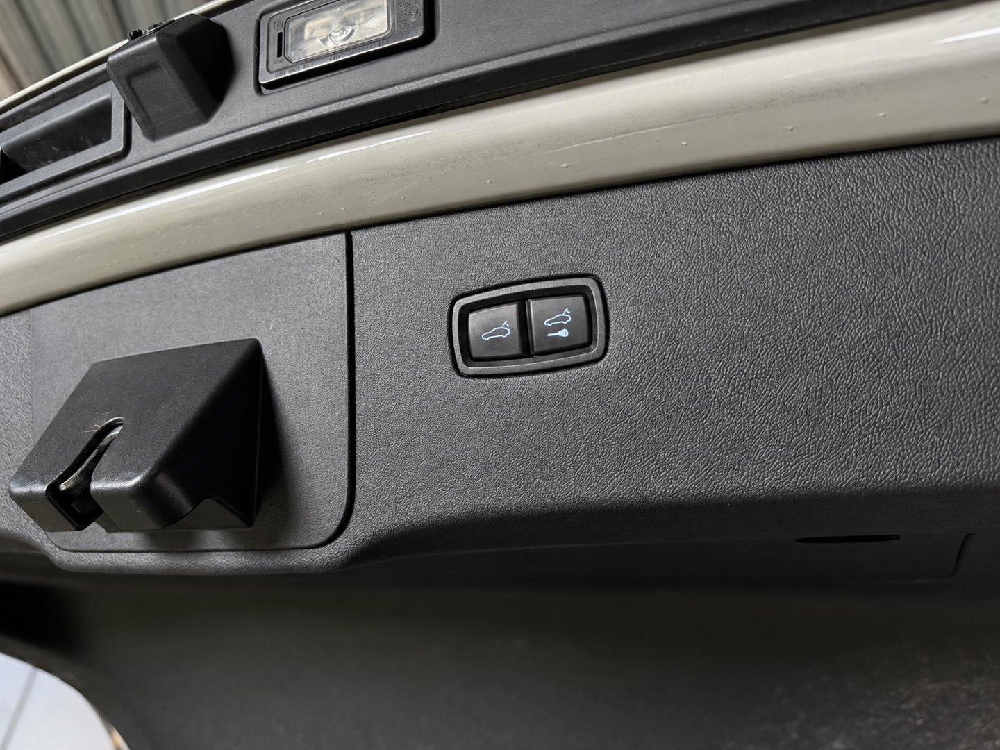 Porsche Cayenne Coupé 3.0 E-Hybrid Keramisch l bose l sport Design | sport Chrome l pano