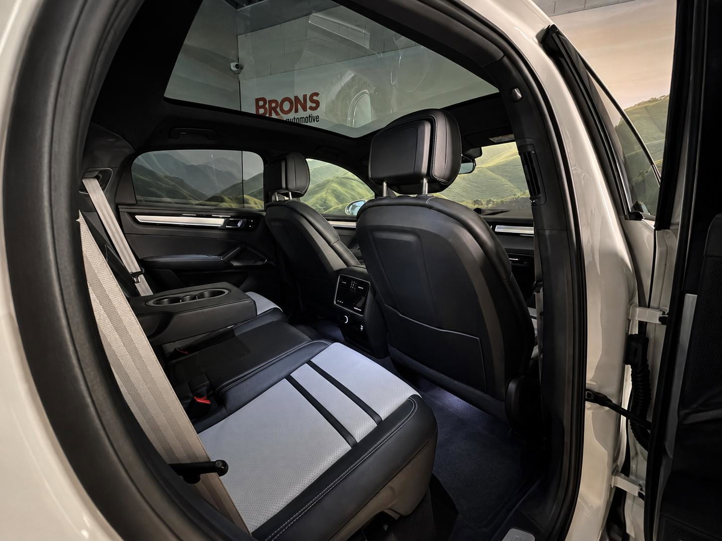 Porsche Cayenne Coupé 3.0 E-Hybrid Keramisch l bose l sport Design | sport Chrome l pano