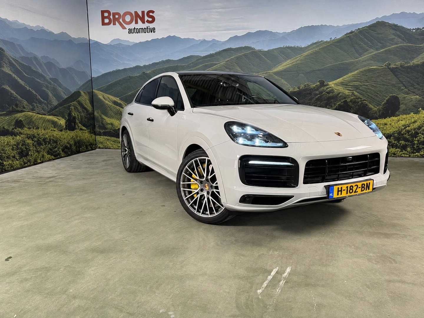 Porsche Cayenne Coupé 3.0 E-Hybrid Keramisch l bose l sport Design | sport Chrome l pano