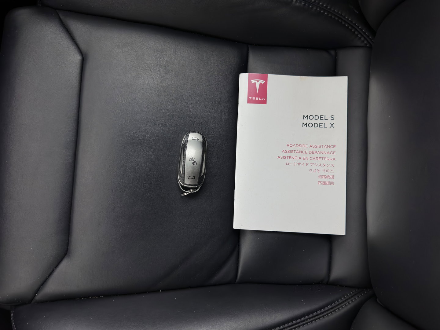 Tesla Model X 75D Base ( 7-Pers. ) [3-Fase-17kW] {SoH-84%} (INCL-BTW) Aut. *PANO | LEATHER | NAVI-FULLMAP | FULL-LED | AIRSUSPENSION | DIGI-COCKPIT | CCS-FASTLOADER | KEYLESS | DAB+ | HEATED-SPORTSEATS | PRIVACY-GLASS | AUTOPILOT |  20"A