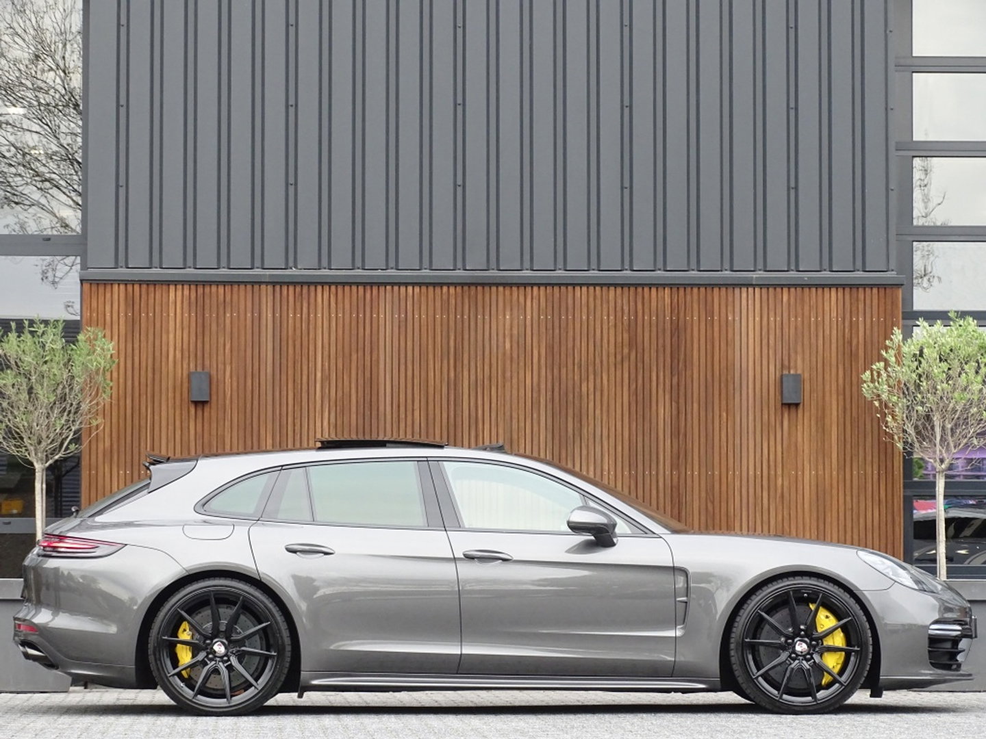 Porsche Panamera Sport Turismo 4.0 Turbo S E-Hybrid 680PK / Ceramic / Sports Chrono / Sport Design