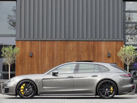 Porsche Panamera Sport Turismo 4.0 Turbo S E-Hybrid 680PK / Ceramic / Sports Chrono / Sport Design