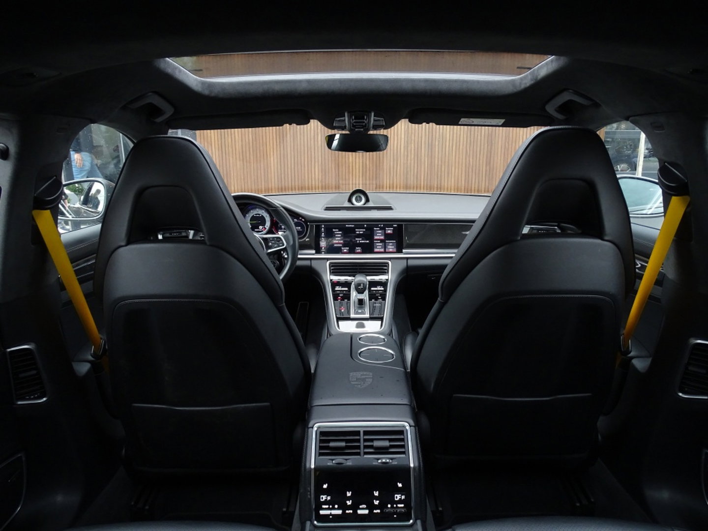 Porsche Panamera Sport Turismo 4.0 Turbo S E-Hybrid 680PK / Ceramic / Sports Chrono / Sport Design