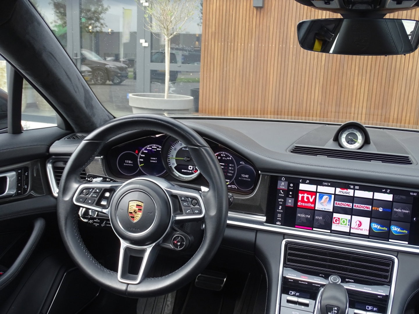 Porsche Panamera Sport Turismo 4.0 Turbo S E-Hybrid 680PK / Ceramic / Sports Chrono / Sport Design
