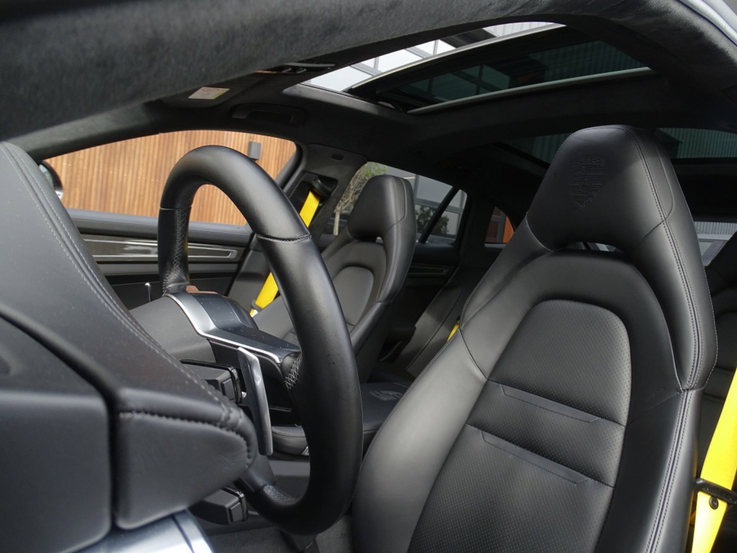 Porsche Panamera Sport Turismo 4.0 Turbo S E-Hybrid 680PK / Ceramic / Sports Chrono / Sport Design