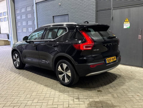 Volvo XC40 1.5 T4 Inscription Expression | Camera | Cruise Control | Keyless | Navigatie | High Performance Sound | Apple CarPlay | 18 Inch
