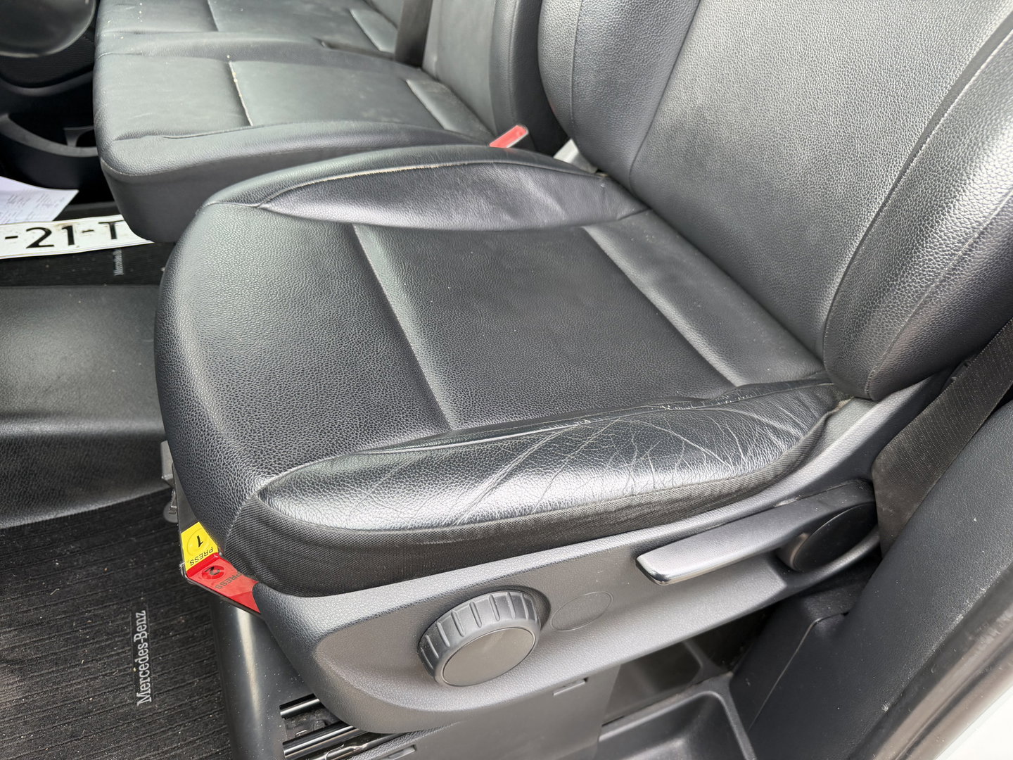 Mercedes-Benz Vito 119 CDI 190pk automaat Lang L2H1 / vaste prijs rijklaar € 19.650 ex btw / euro 6 / bpm vrij / leer / lease vanaf € 331 / airco / cruise / navigatie / trekhaak 2500 kg !