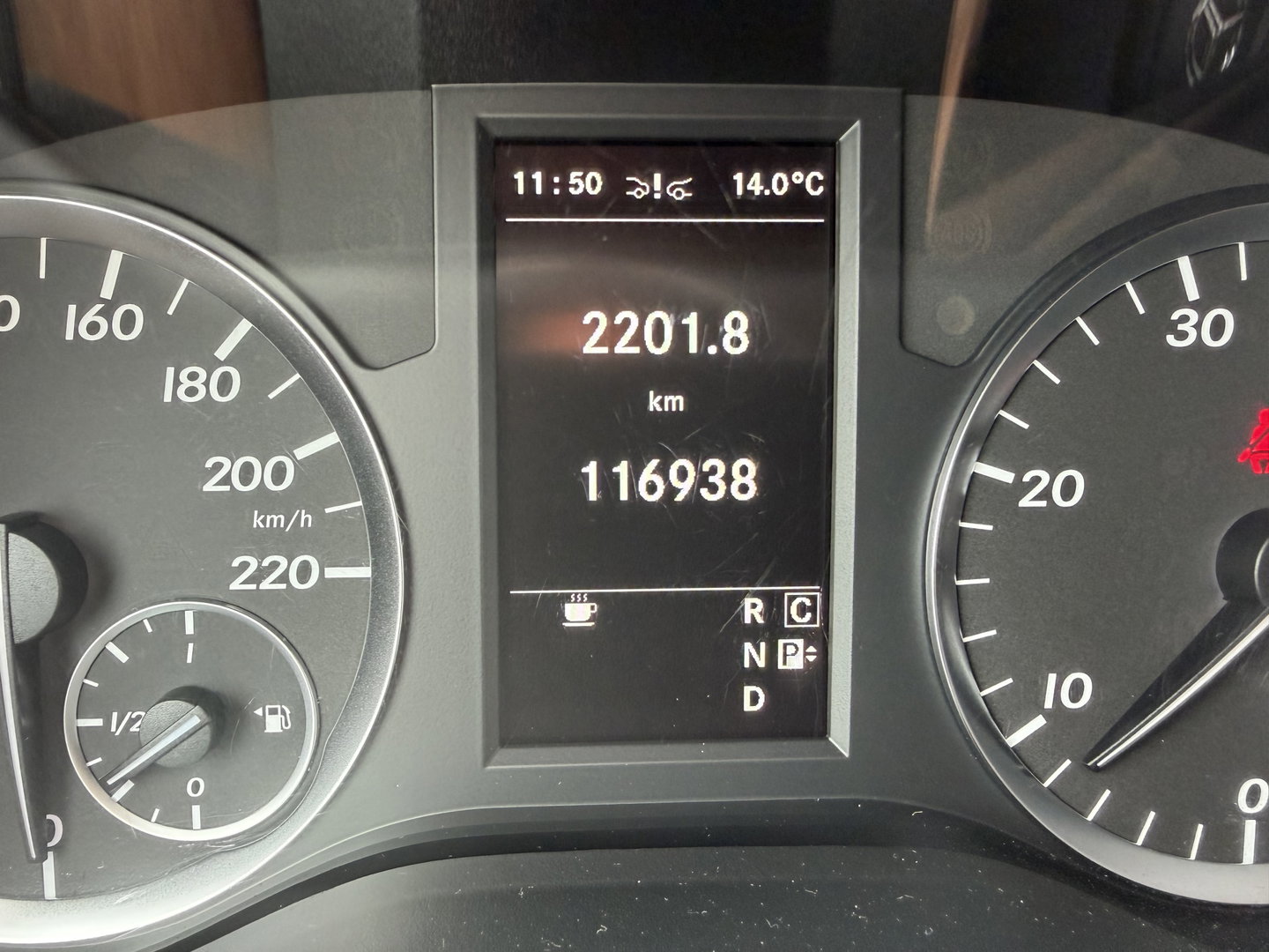 Mercedes-Benz Vito 119 CDI 190pk automaat Lang L2H1 / vaste prijs rijklaar € 19.650 ex btw / euro 6 / bpm vrij / leer / lease vanaf € 331 / airco / cruise / navigatie / trekhaak 2500 kg !