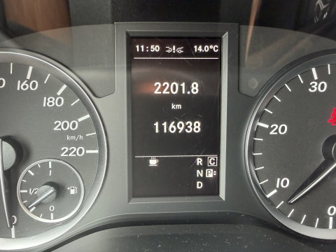 Mercedes-Benz Vito 119 CDI 190pk automaat Lang L2H1 / vaste prijs rijklaar € 19.650 ex btw / euro 6 / bpm vrij / leer / lease vanaf € 331 / airco / cruise / navigatie / trekhaak 2500 kg !