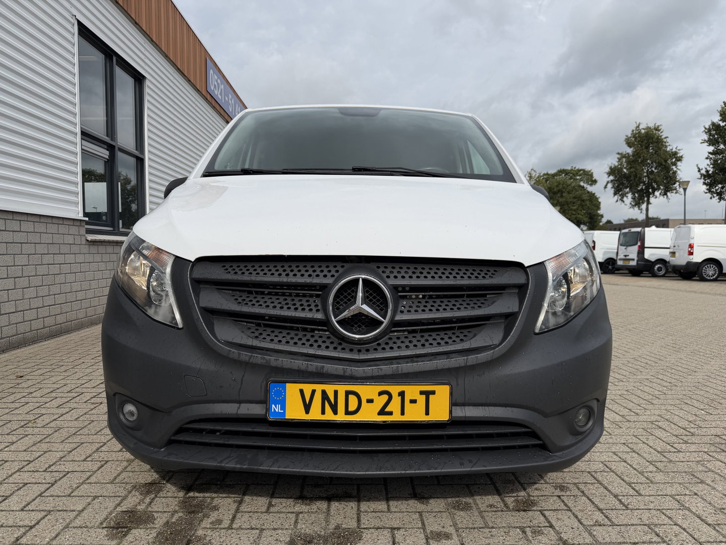 Mercedes-Benz Vito 119 CDI 190pk automaat Lang L2H1 / vaste prijs rijklaar € 19.650 ex btw / euro 6 / bpm vrij / leer / lease vanaf € 331 / airco / cruise / navigatie / trekhaak 2500 kg !