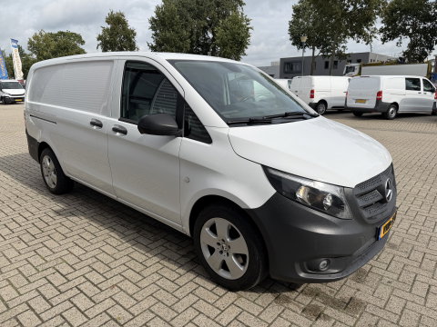 Mercedes-Benz Vito 119 CDI 190pk automaat Lang L2H1 / vaste prijs rijklaar € 19.650 ex btw / euro 6 / bpm vrij / leer / lease vanaf € 331 / airco / cruise / navigatie / trekhaak 2500 kg !