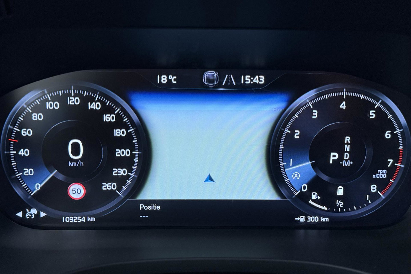 Volvo XC60 B5 Inscription | Trekhaak | Leder | Stoel- Stuurverwarming | BLIS | Keyless | Stoelgeheugen