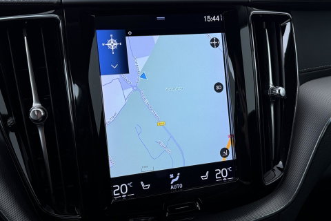 Volvo XC60 B5 Inscription | Trekhaak | Leder | Stoel- Stuurverwarming | BLIS | Keyless | Stoelgeheugen
