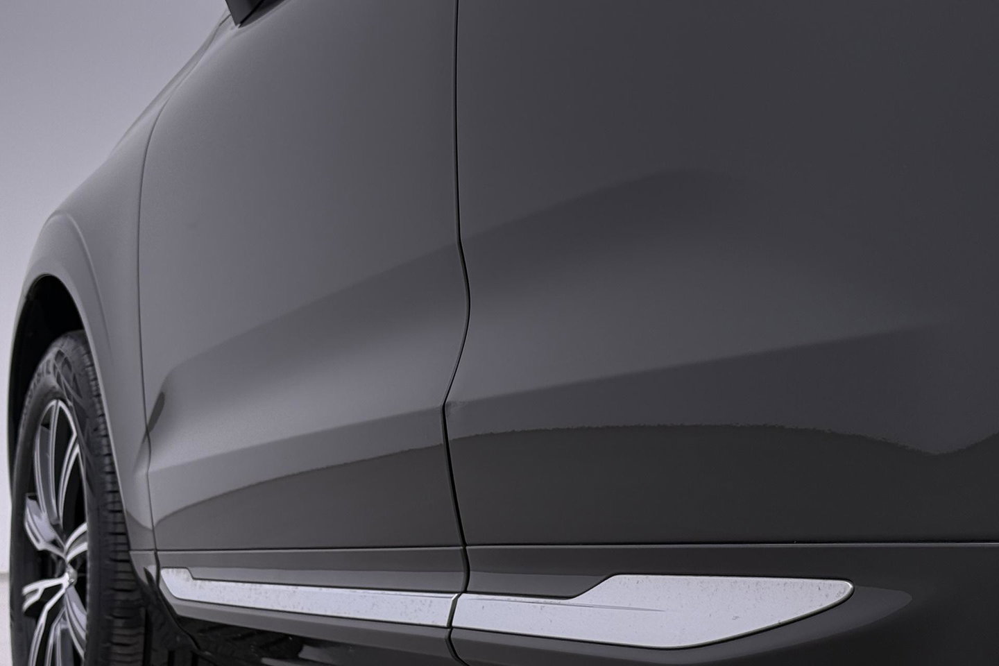 Volvo XC60 B5 Inscription | Trekhaak | Leder | Stoel- Stuurverwarming | BLIS | Keyless | Stoelgeheugen