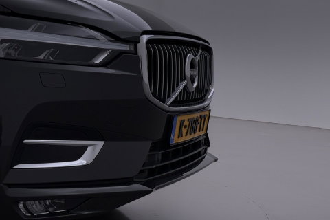 Volvo XC60 B5 Inscription | Trekhaak | Leder | Stoel- Stuurverwarming | BLIS | Keyless | Stoelgeheugen