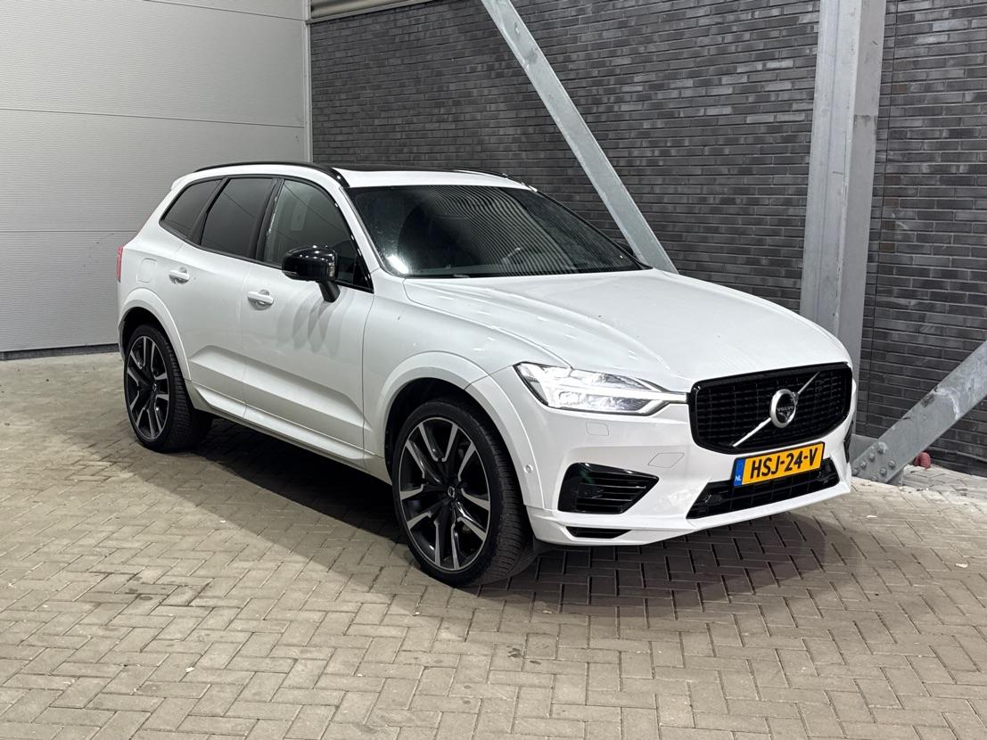 Volvo XC60 T8 R-Design | Luchtvering | Bowers & Wilkins | 22 inch | Stoelventilatie + Massage