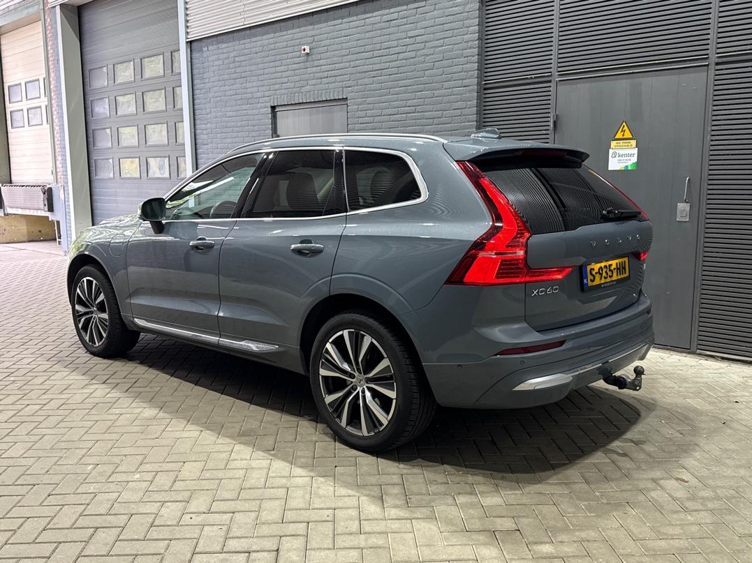Volvo XC60 T6 Plug-in hybrid Inscription | Trekhaak | Panoramadak | Harman/Kardon | Head-up | Keyless