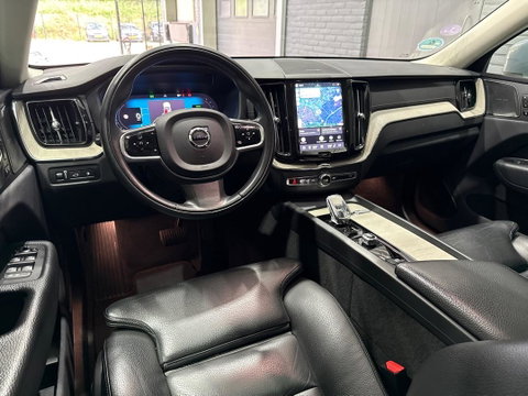 Volvo XC60 T6 Plug-in hybrid Inscription | Trekhaak | Panoramadak | Harman/Kardon | Head-up | Keyless