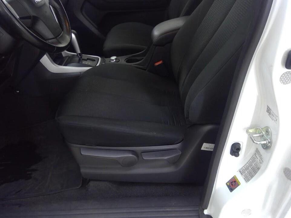 Isuzu D-Max 1.9 Extended Cab 3500KG TREKHAAK EURO 6