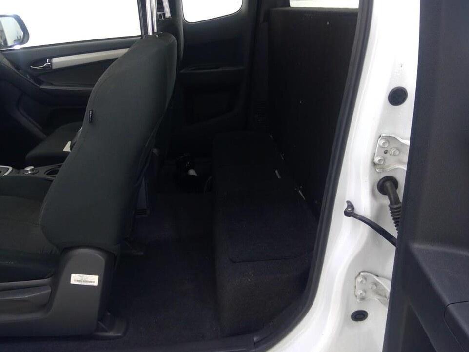 Isuzu D-Max 1.9 Extended Cab 3500KG TREKHAAK EURO 6