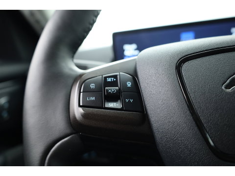 Ford Mustang Mach-E RWD 75 kWh | Rijklaar! | Adapt. Cruise | Keyless | Leder | Stoel- stuurverw. | Camera | Dodehoek | Apple CarPlay