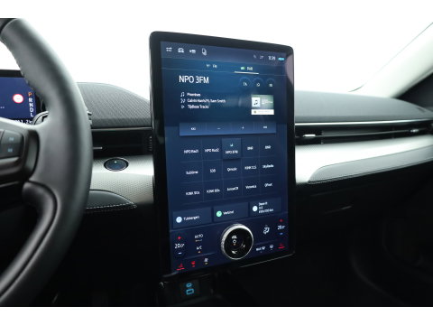 Ford Mustang Mach-E RWD 75 kWh | Rijklaar! | Adapt. Cruise | Keyless | Leder | Stoel- stuurverw. | Camera | Dodehoek | Apple CarPlay