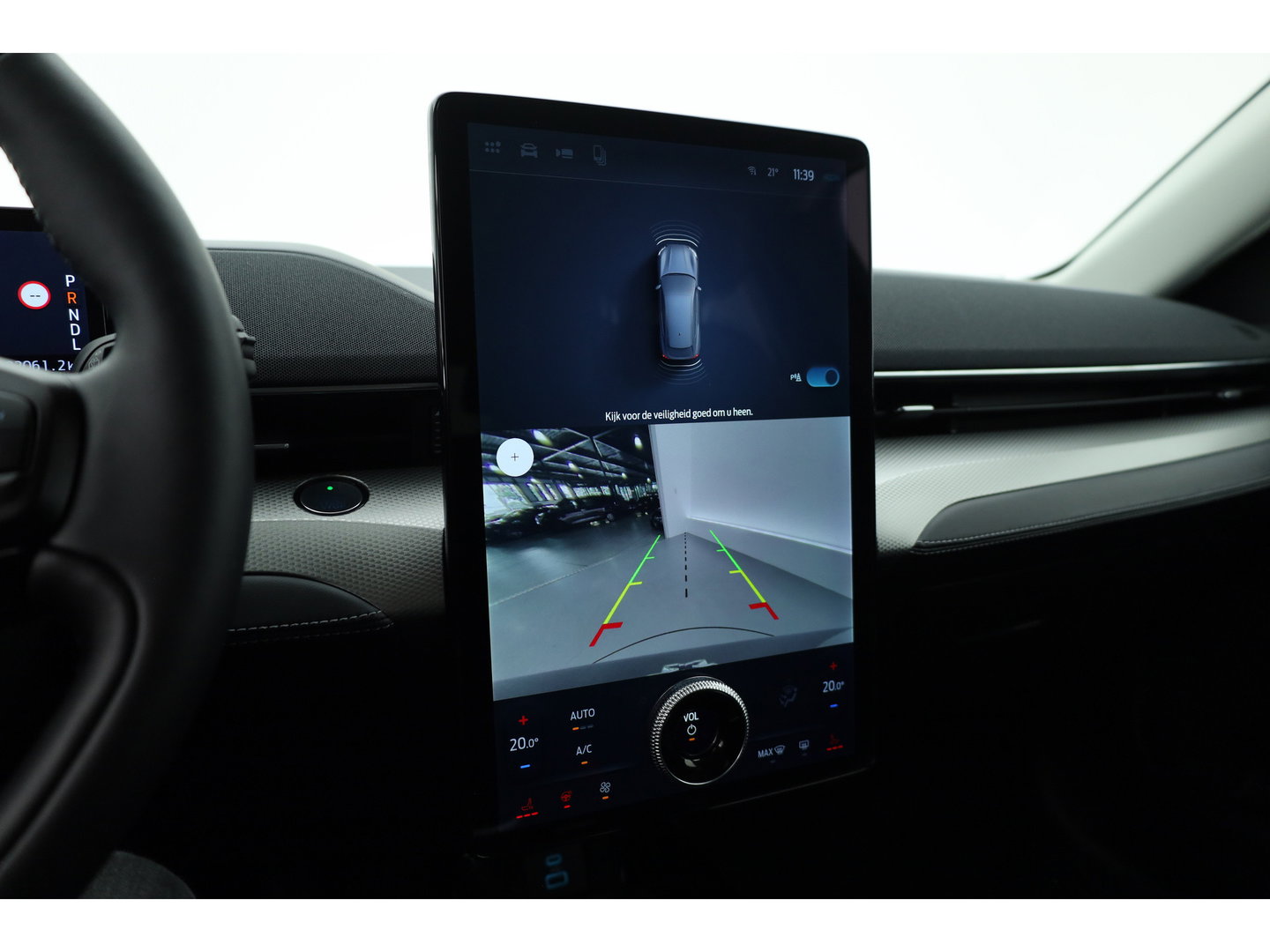 Ford Mustang Mach-E RWD 75 kWh | Rijklaar! | Adapt. Cruise | Keyless | Leder | Stoel- stuurverw. | Camera | Dodehoek | Apple CarPlay